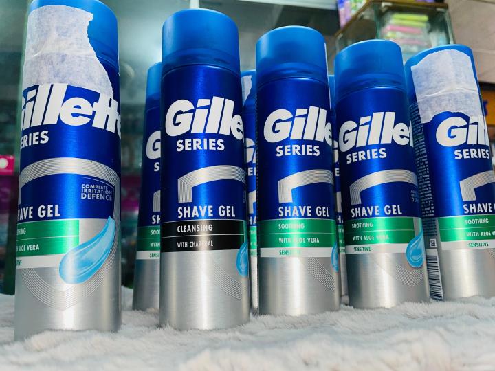 Gillette%20Series%20Soothing%20Aloe%20Vera%20Shave%20Gel%20200ml%20for%20Sensitive%20Skin%20-%20Gentle%20Shaving%20Cream%20-%20Image%207