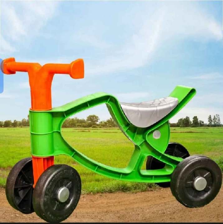 Baby%20Balance%20Bike%20My%201st%20Scooter%20Ride-on%20Cycle%20Learn%20to%20Walk%20,%20Walker%20Tri%20Cycle%20Toy%20for%20Kids%20Boys%20and%20Girls%20-%20Image%203