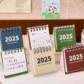 6.5*3.5*7.5cm Mini Calendar Unique Paper Desktop Calendar Portable Calendar for Office Home Students Planners Gifting. 