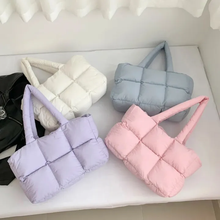 Women%20Padded%20Handbag%20Solid%20Color%20Quilted%20Puffer%20Shoulder%20Bag%20Large%20Capacity%20Soft%20Cloud%20Tote%20Bag%20Trendy%20Commuting%20Bags%20-%20Image%203