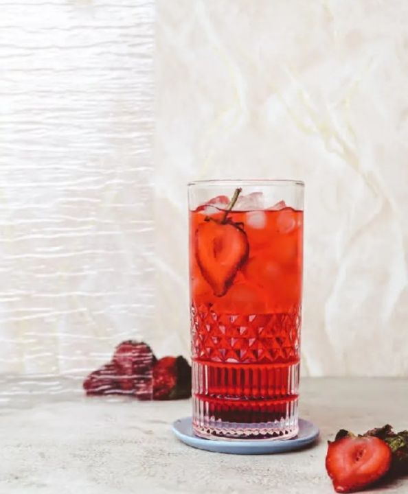 good quality strong crystal clear unique design Heavy 320 Ml Drinking Water glass set 6 pcs