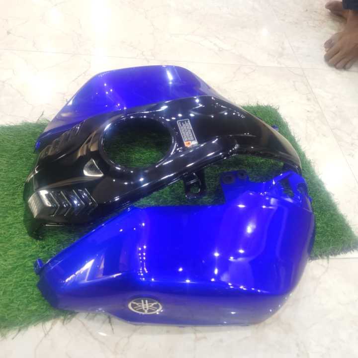 Tank%20Cover%20Glassy%20Blue%20Yamaha%20R15%20V3%20-%20Image%208