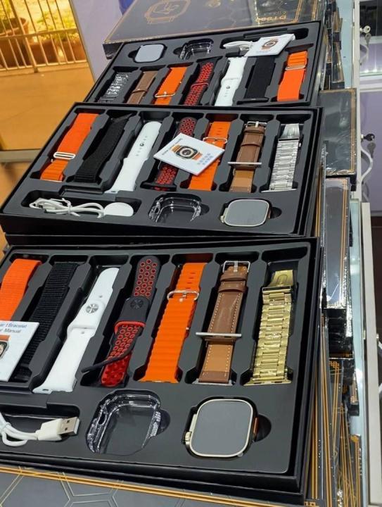 DT900%20Ultra%209%20Smart%20Watch%20(Strap%207+1%20cover%20)%20Smart%20Watch%202.06%20inch%20Full%20HD%20Display%20Screen%20For%20Men%20&%20Women%20Whit%20Wireless%20Charger%20-%20Image%205