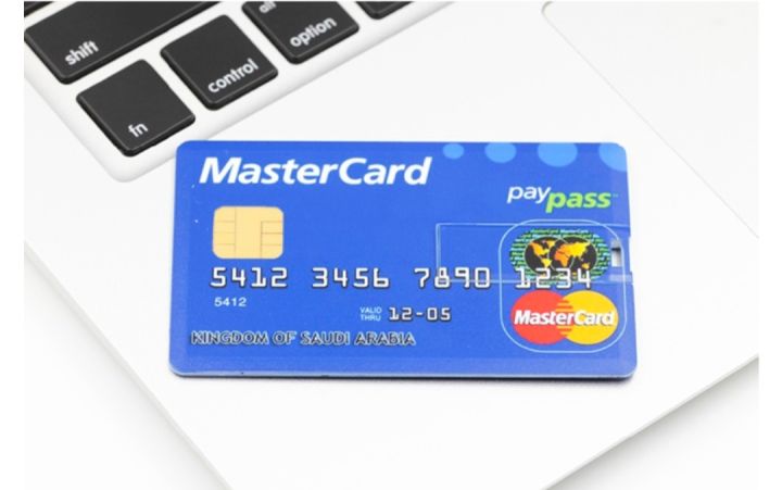 Card%20PenDrive%2064GB%20PenDrive%20USB%202.0%20Pen%20Drive%20Ultra%20Slime%20Card%20Flash%20Drive-Gadget-Tech%20Device%20Pen%20Drive%20Master-Card%20Shape%20USB%20Drive%20-%20Image%206