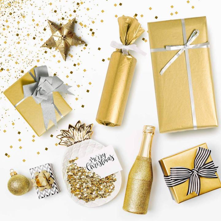 Gold%20Tissue%20Paper,%20100%20Sheets%20Metallic%20-%20Image%205