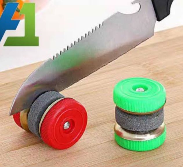 2%20pcs%20Mini%20kitchen%20Sharpener,%20Multifunction%20Round%20Grinding%20Wheels%20Sharpening%20Stone%20Household%20Kitchen%20Accessories%20Tool%20Portable%20-%20Image%203