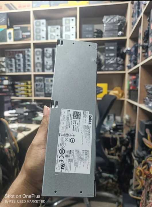 4%20pin%20and%208%20pin%20power%20supply%20-%20Image%203