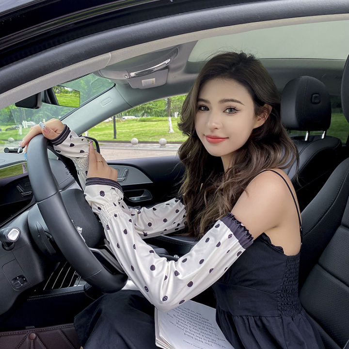 Korean%20Style%20Summer%20Simplicity%20Polka%20Dot%20Letter%20Loose%20Large%20Version%20Sun%20Protection%20Ice%20Silk%20Ice%20Sleeve%20Female%20Uv%20Protection%20Cycling%20and%20Driving%20-%20Image%205