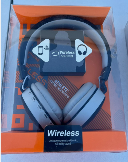 MS-881A%20Pro%20Wireless%20Bluetooth%20Headphone%20%E2%80%93%20Studio%20Sound%20&%20Deep%20Bass%20-%20Image%207
