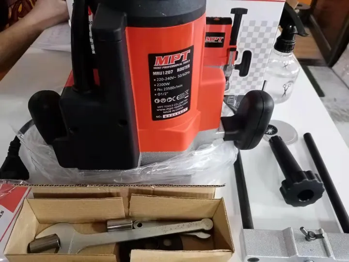 MPT%20Router%202200W,%2012/8/6mm%20MRU1207%20-%20Kings%20Trading%20-%20Image%205