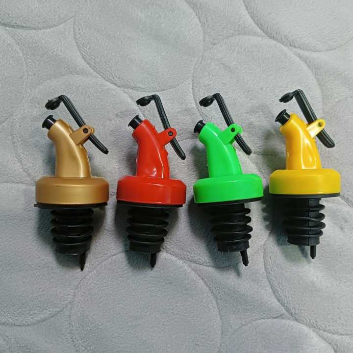 1%20pcs%20multicolor%20Olive%20Oil%20%20Dispensers%20Caps%20for%20oil%20Bottle%20Perfect%20for%20Restaurant,%20%20Hotel,%20Kitchen%20use%20with%20Black%20dust%20Cover%20-%20Image%206