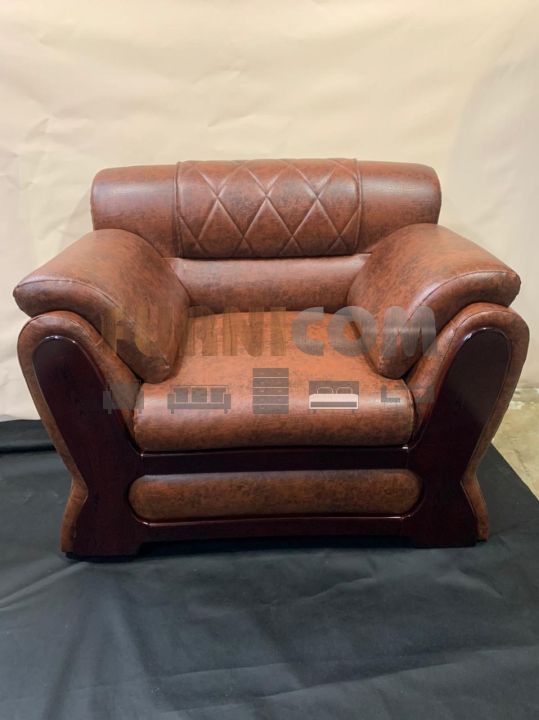 Round%20Wedge%20Luxury%20Armchair%20-%20Image%204