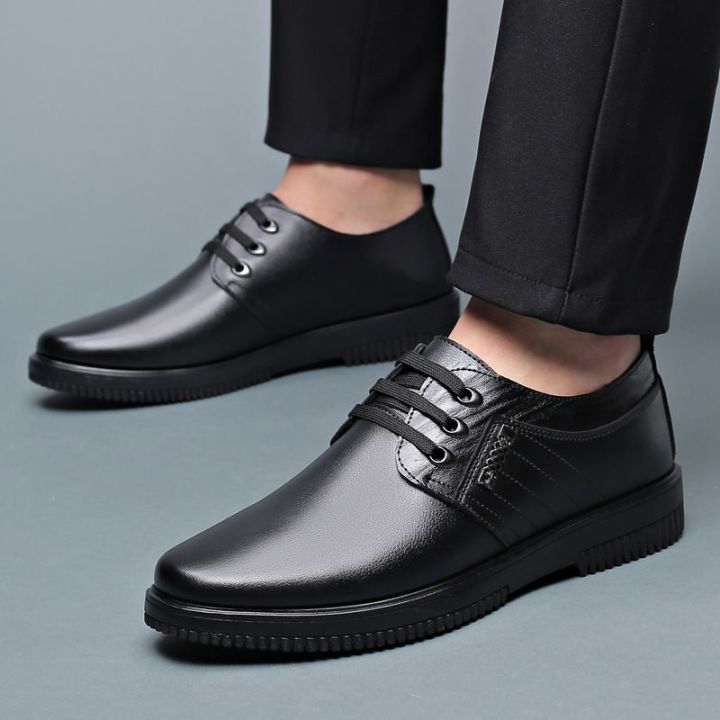 Chef Shoes Men's Non-Slip, Waterproof and Oil Resistant Lightweight and Wear-Resistant Kitchen Special Work Shoes Casual Leather Shoes Work Safety Shoes