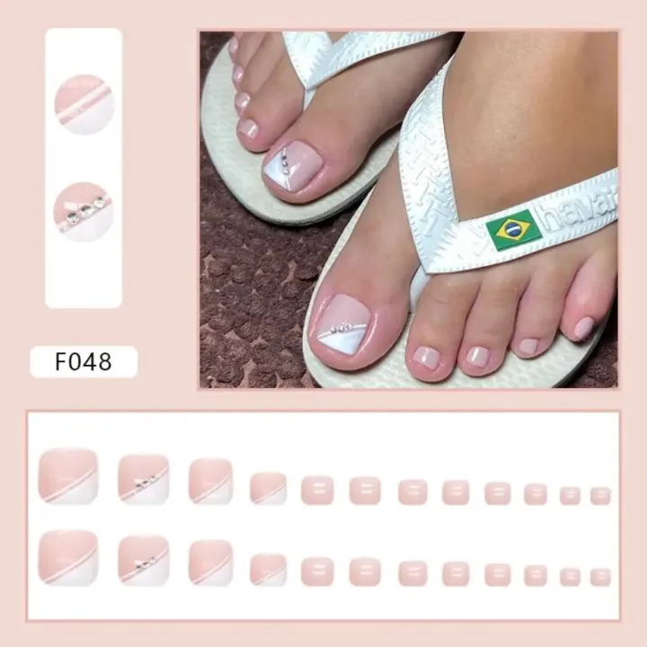 24pcs%20French%20Toenails%20White%20Edge%20Full%20Cover%20Short%20Square%20Toe%20Nails%20Foot%20Nails%20Tips%20for%20Women%20Girl%20-%20Image%204