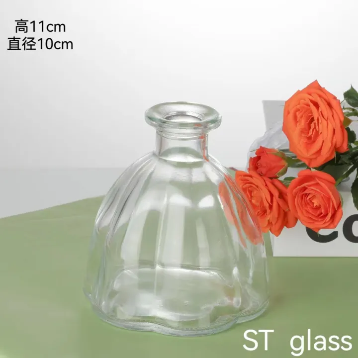 Fresh%20and%20simple%20small%20mouth%20vase,%20glass%20vase,%20fresh%20flowers,%20dried%20flowers,%20water%20vase,%20living%20room,%20home%20office,%20decorative%20ornaments%20-%20Image%207