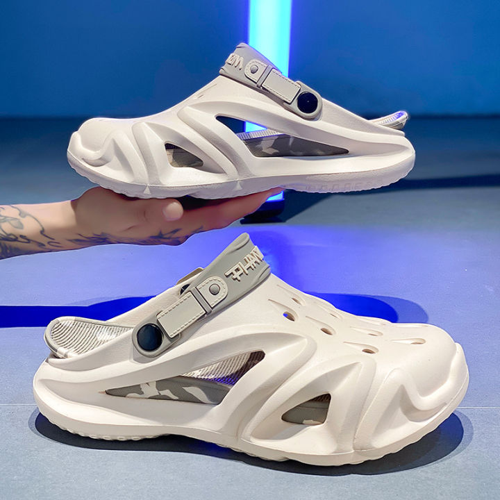 Mens%20Clogs%20Shoes%20Eva%20Foam%20Men%20Summer%20Slide%20Sandals%20Soft%20Sole%20Male%20Mules%20Fashion%20Hollow%20Men's%20Slippers%20Thick%20Bottom%20Clappers%20-%20Image%203