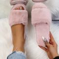 Flip-flops, warm shoes, pure slippers, anti-slip house, hairy winter woman, winter leisure indoor flats, floor shoes Lady's men. 
