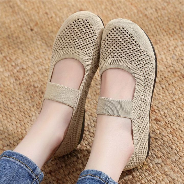 Old%20Beijing%20Cloth%20Shoes%20Women%20Shoes%20for%20the%20Old%20Middle-Aged%20and%20Elderly%20Mom%20Shoes%20Shoes%20Women%20Summer%20Old%20Sandals%20Women%20Soft%20Bottom%20Cutout%20-%20Image%202