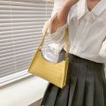 Armpit small square bag women's 2023 summer new trendy fashion popular France texture stone pattern shoulder bag wholesale.