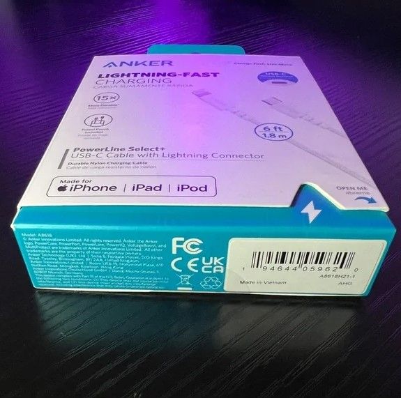 Anker%20Fast%20Charging%20Cable%20Type-C%20To%20Lightning%20PD%20Fast%20Charging%201.8m%20-%20Image%203