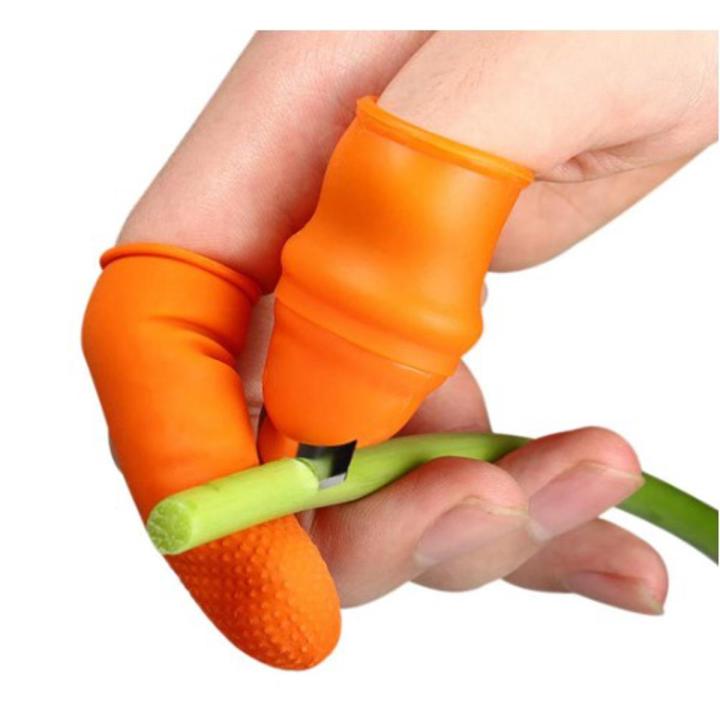 Silicone%20Vegetable%20And%20Fruits%20Thumb%20Cutter%20Finger%20cutter%205%20in%201%20-%20Image%203
