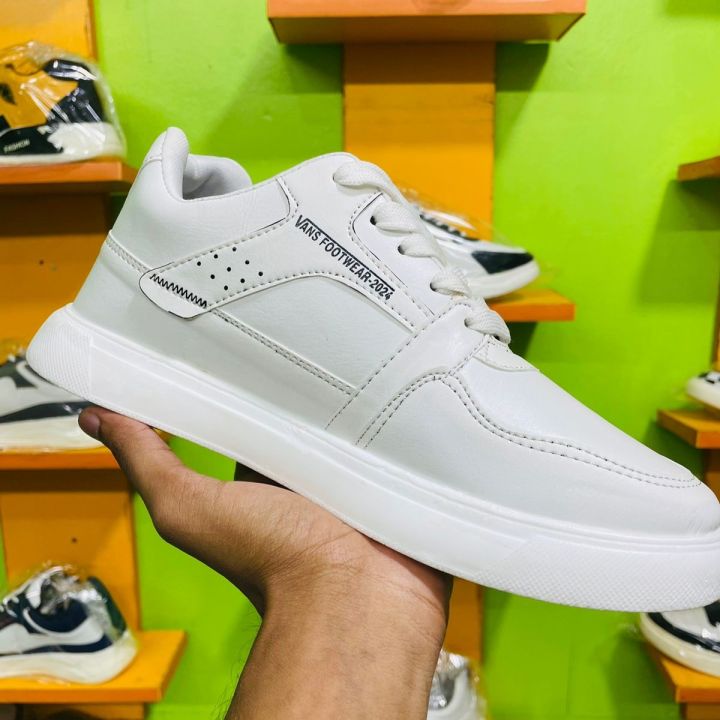 New%20Fashionable%20Sneaker%20Shoe%20Keds%20For%20Men%20And%20Girl/Women%20Best%20Suitable%20For%20For%20School%20College%20-%20Image%202