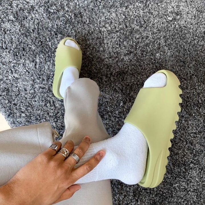 2023%20Summer%20Slippers%20Men%20Women%20Eva%20Soft%20Bottom%20Indoor%20Home%20Slides%20Sandals%20Light%20Beach%20Shoes%20Male%20Slippers%20Flip%20Flops%20Big%20Size%2045%20-%20Image%205