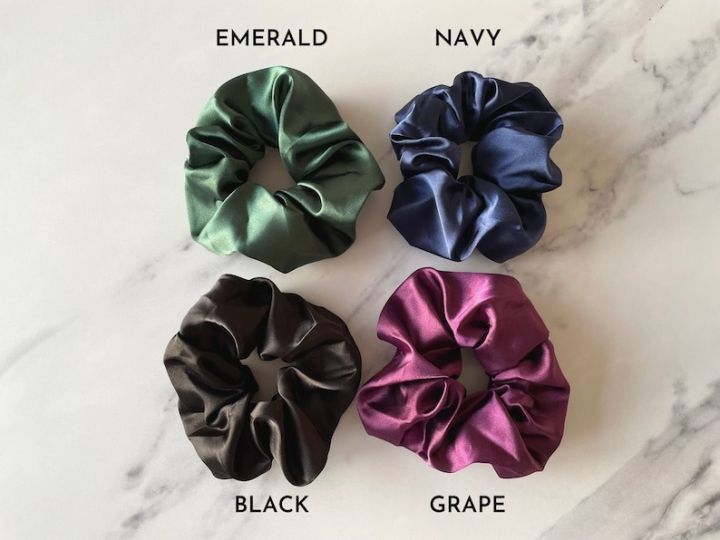 4%20Pcs%20%20helpful%20%20Silk%20Scrunchie%20Hair%20Band%20Bracelet%20Set%20For%20Grils%20-%20Image%203