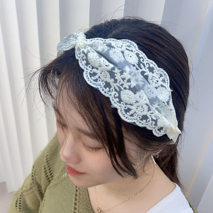 Fairy%20Lace%20Wide%20Hair%20Band%20-%20Spring%20Summer%20Headscarf%20-%20Adjustable%20Hair%20Styling%20Tools%20-%20French%20Ribbon%20Headband%20-%20Sweet,%20Pastoral%20Style,%20Korean,%20Elegant%20-%20Popular%20Hair%20Accessories%20-%20Image%207