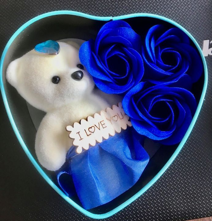 Heart%20Shape%20Gift%20Box%20With%20Teddy%20&%20Artificial%20Rose%20-Multi-Color%20-%20Gift%20Box%20-%20Image%209