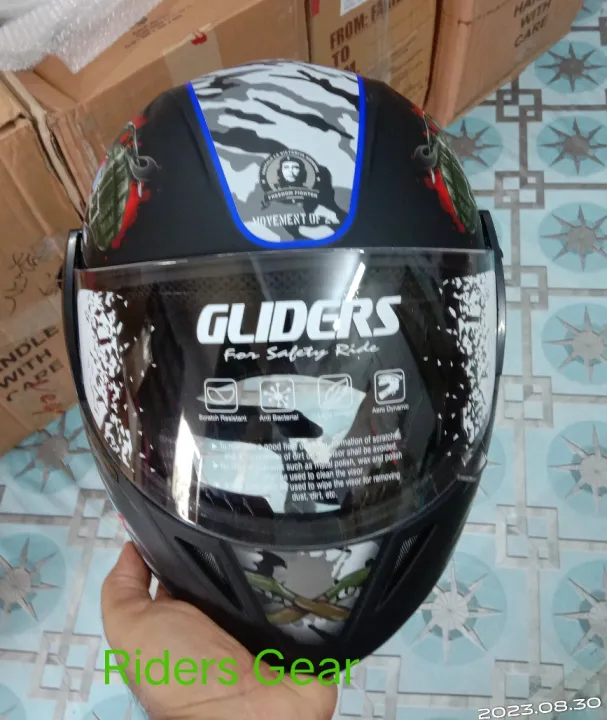 Gliders%20Jazz%20D4%20full%20face%20helmet%20che%20graphics.%20-%20Image%204
