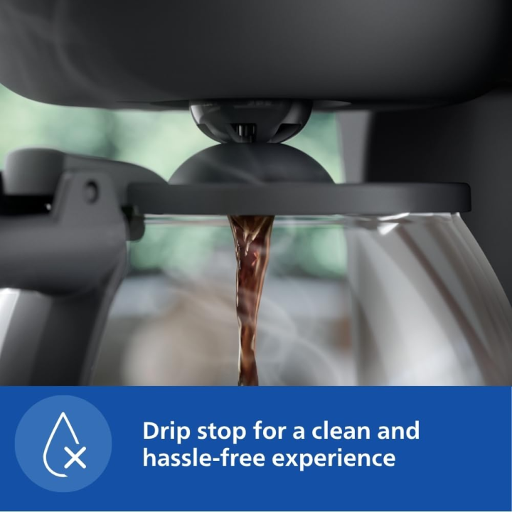 Philips%20HD7430/90%20Drip%20Coffee%20Maker%20%E2%80%93%201000W%20%7C%20Auto%20Shut-Off%20%7C%20Aroma%20Twister%20%7C%20Compact%20Design%20%7C%20Official%20Philips%20Product%20-%20Image%205