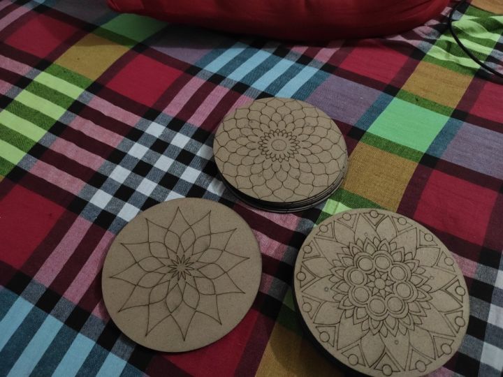 5%20Pcs%20Round%20Circle%20MDF%20Board%20Sheet%20Hardboard%20Sheets%20for%20Art%20and%20Crafts%20(6x6%20inch%20-%20Thickness:%202mm)%20-%20Image%202