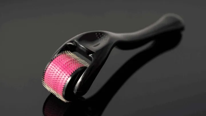 Dermaroller%200.5mm%20Micro-Needle%20Skin%20Care%20Tool%20for%20Anti-Aging%20and%20Acne%20Treatment%20-%20Image%208
