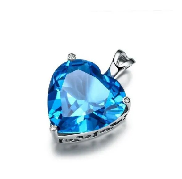 A%20Vintage%20Blue%20Sapphire%20Heart%20Pendant%20Necklace%20-%20Image%207