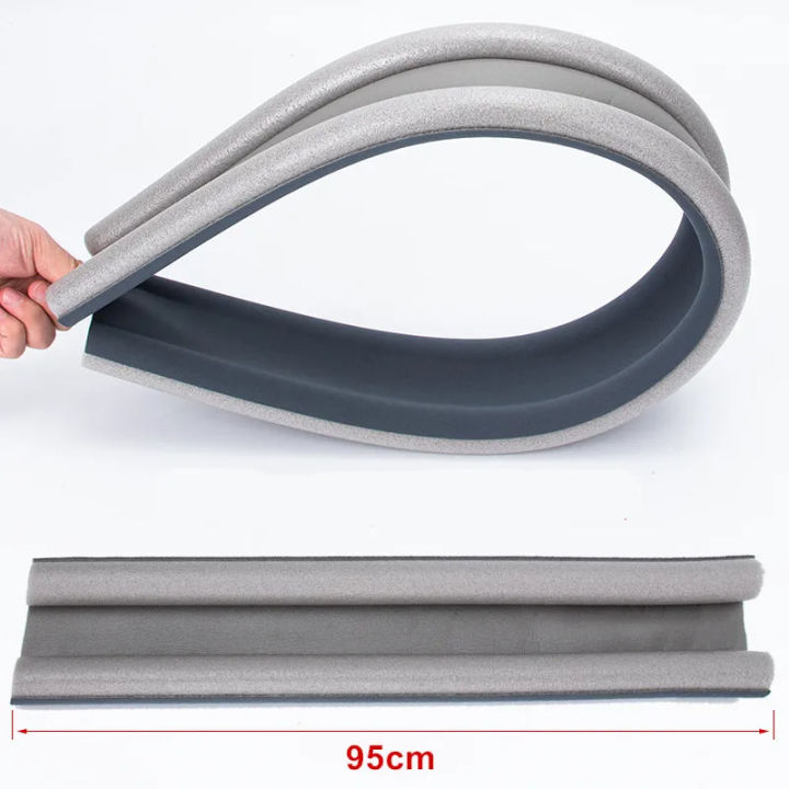 Flexible%20door%20bottom%20sealing%20strip%20soundproof%20noise%20reduction%20under%20door%20-%20Image%203