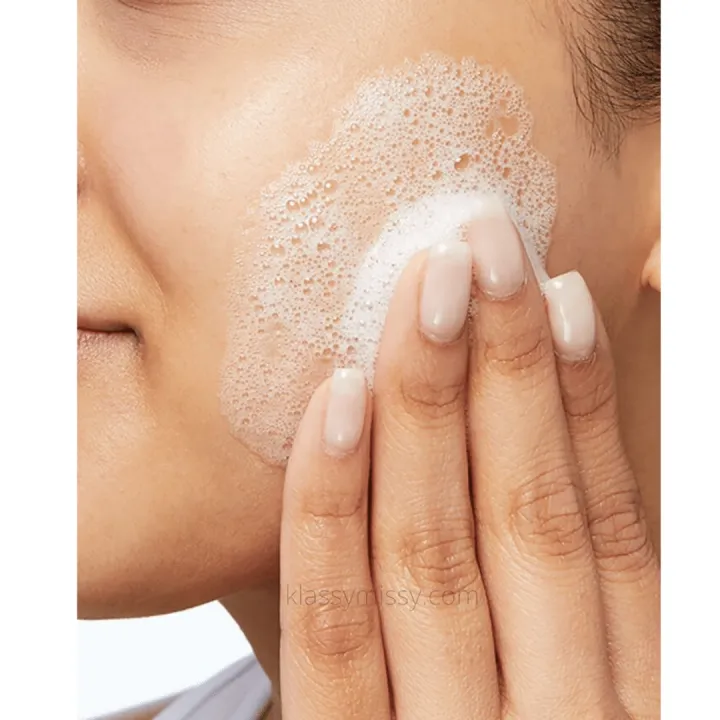 CeraVe%20Foaming%20Facial%20Cleanser,%20Daily%20Face%20Wash%20for%20Normal%20to%20Oily%20Skin%20355%20ml%20-%20Image%202