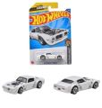 Hot Wheels 1970 Pontiac Firebird White, Sclae - 1:64.