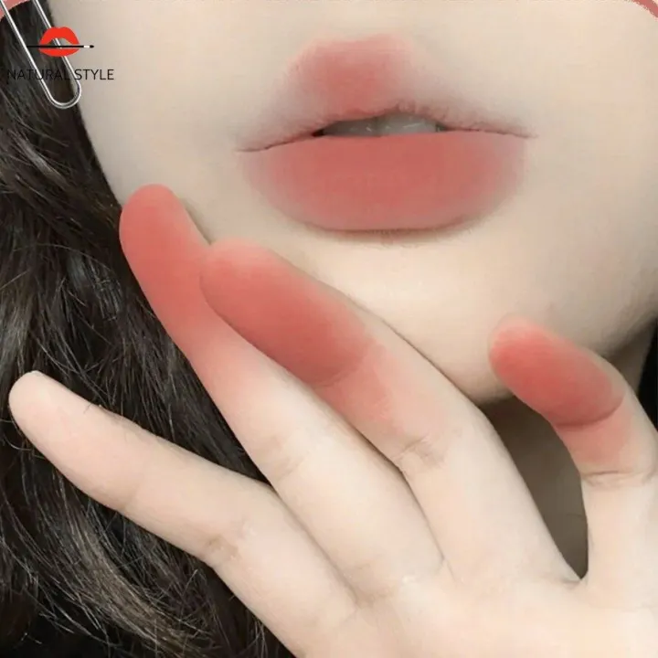 Kobeleen%20Cloudy%20Bear%20Waterproof%20Long-lasting%20Lip%20Mud%20Lipstick%20Matte%20Velvet%20%20Non%20Stick%20Cup%20Moisturizing%20Lip%20Tint%20-%20Image%204