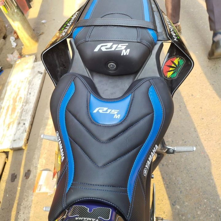 Yamaha%20r15M%20blue%20CLOUR%20modified%20seat%20cover%20-%20Image%202