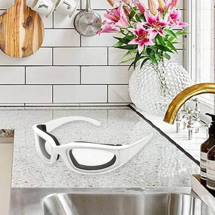 Unisex%20Tear%20Proof%20Cut%20Onion%20Goggles,%20Saftey%20Glasses%20for%20Kitchen,%20Cooking,%20BBQ,%20Cleaning,%20Cycling;%20Chopping%20Eye%20Protect%20Tool;%20Anti-tear,%20Anti-fog%20-%20White%20-%20Image%204