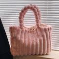 Plush Tote Bag for Women Winter Fluffy Shoulder Bag Casual Faux Fur Handbag Large Furry Shopping Bag Stylish Travel Bag 2023 New. 