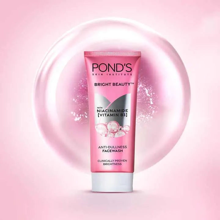Ponds%20Bright%20Beauty%20Anti-Dullness%20Face%20Wash%20with%20Niacinamide%20(Vitamin%20B3)%20100gm%20-%20Image%206