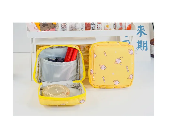 Girls%20Portable%20Sanitary%20Napkin%20Bag%20%20Waterproof%20Makeup%20Storage%20Bag%20/%20Jewelry%20Organizer%20Pouch%20-%20Image%204