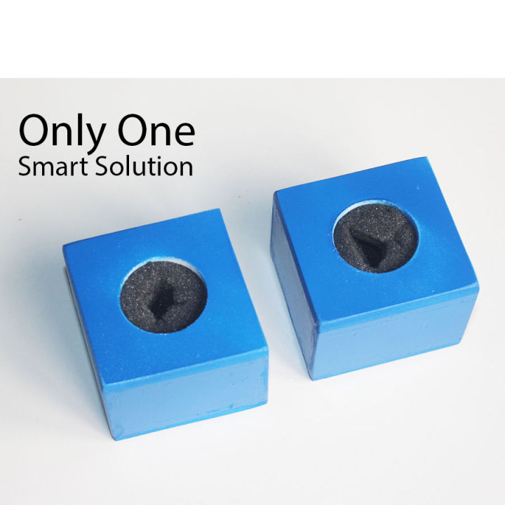 Journalist%20Microphone%20for%20Mobile%20with%20blue%20foam%20and%20%20square%20flag%20-%20Image%206