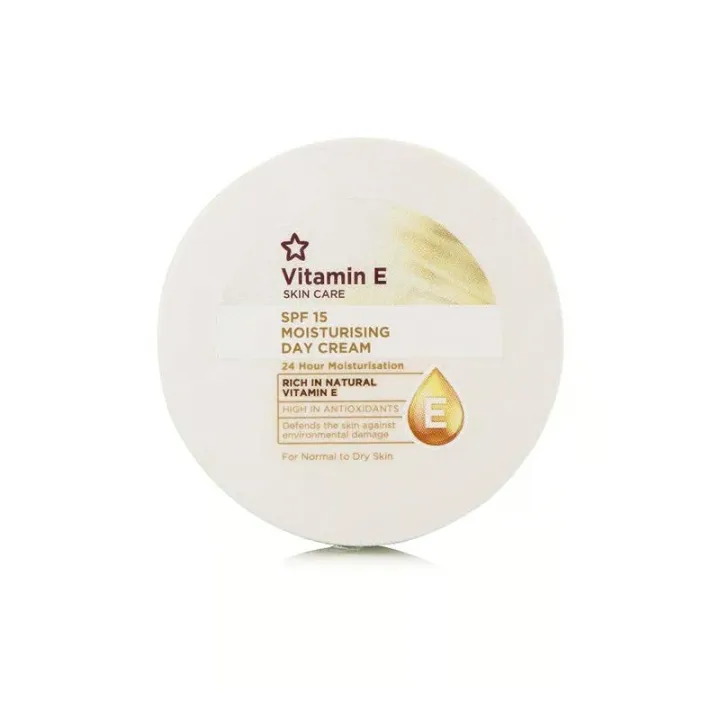Superdrug%20Vitamin%20E%20Moisturising%20Day%20Cream%20%20Spf%2015%20(UK)%20-%20100ml%20-%20Image%206