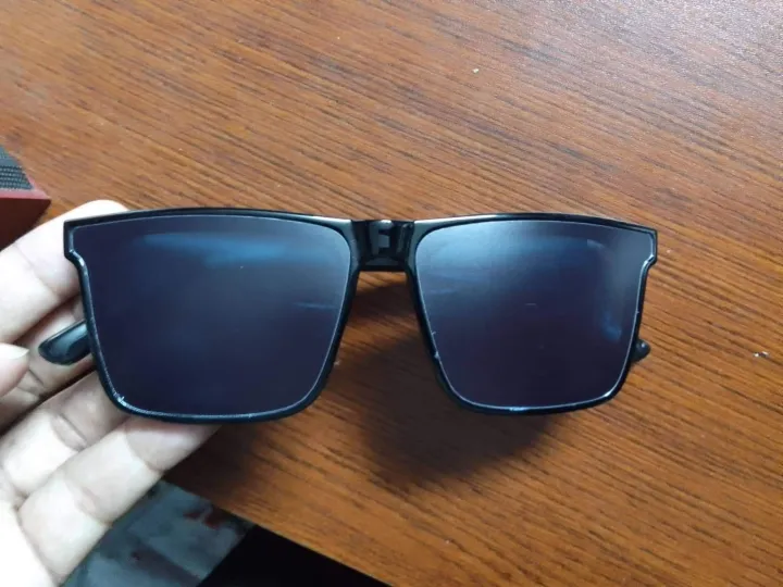New%20Trendy%20Look%20Famous%20Very%20Stylish%20Black%20Sunglass%20for%20Men%20-%20Image%205