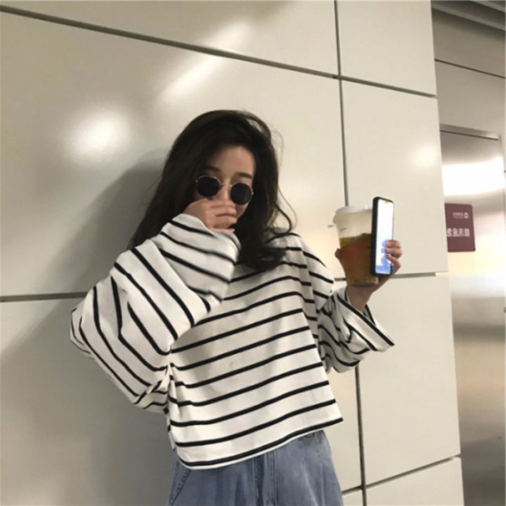 Black%20and%20White%20Striped%20Long%20Sleeve%20T%20T-shirt%20Female%20Student%20Base%20T%20T-shirt%20Women's%20Striped%20New%20Blended%20Cotton%20Korean%20Style%20Loose%20round%20Neck%20All-Matching%20-%20Image%204