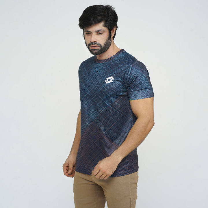 Lotto%20Men's%20Sports%20T-Shirt%20With%20Vibrant%20Color%20and%20%20Durable%20Fabric%20-%20Image%202