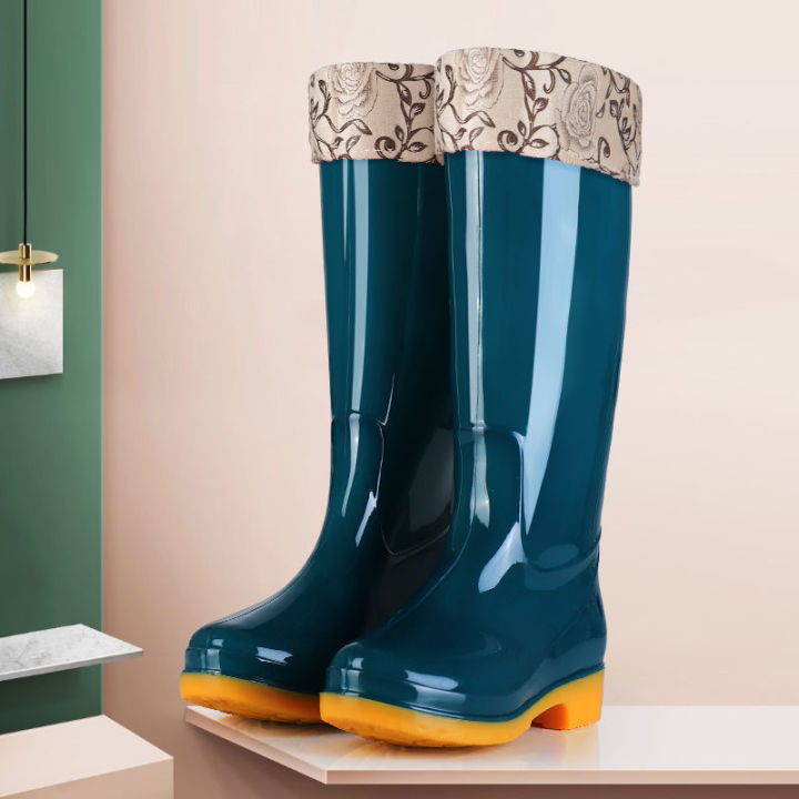 New%20Knee-High%20Rain%20Boots%20Women's%20Rain%20Shoes%20Fleece-Lined%20Warm%20Winter%20Rain%20Boots%20Waterproof%20Non-Slip%20Tendon%20Bottom%20Rubber%20Shoes%20Lightweight%20for%20Summer%20-%20Image%208
